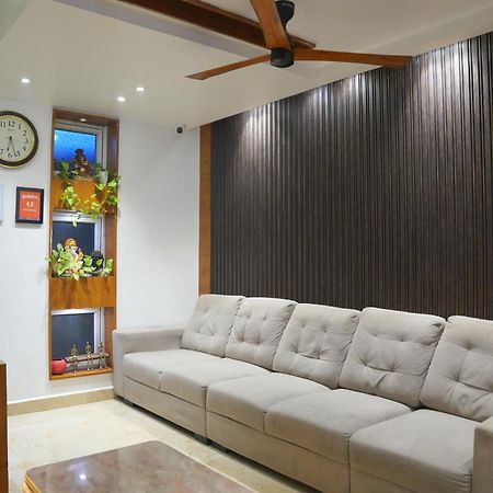 Kvp Golden Inn Tirupati Exteriör bild