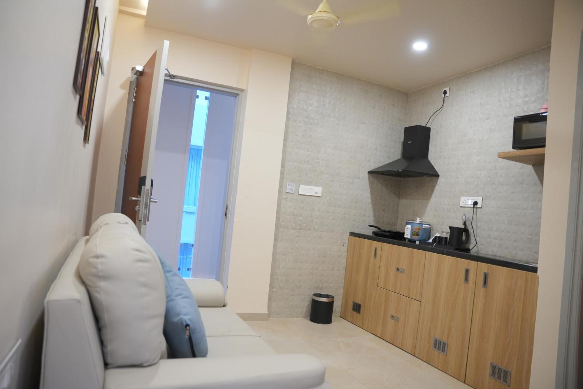 Kvp Golden Inn Tirupati Exteriör bild